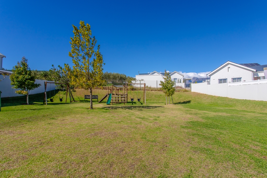 0 Bedroom Property for Sale in Berg En Dal Western Cape